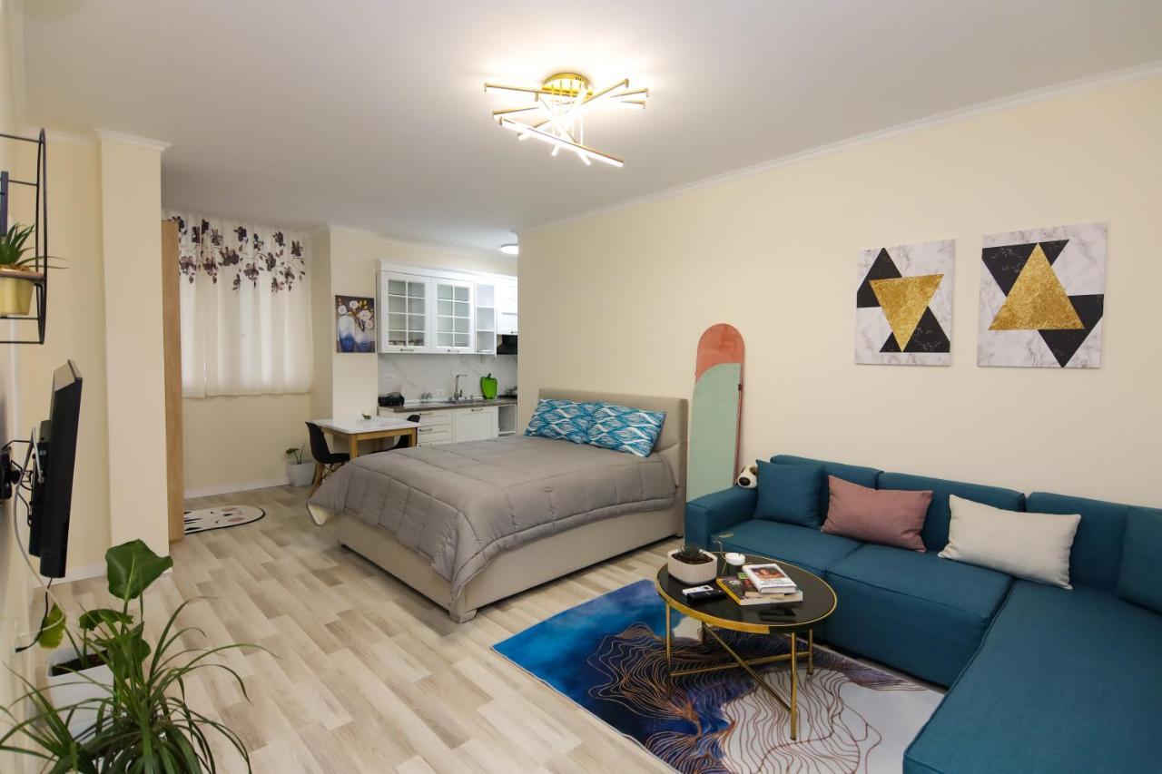 Nazari Apartment 1 티라나 외부 사진