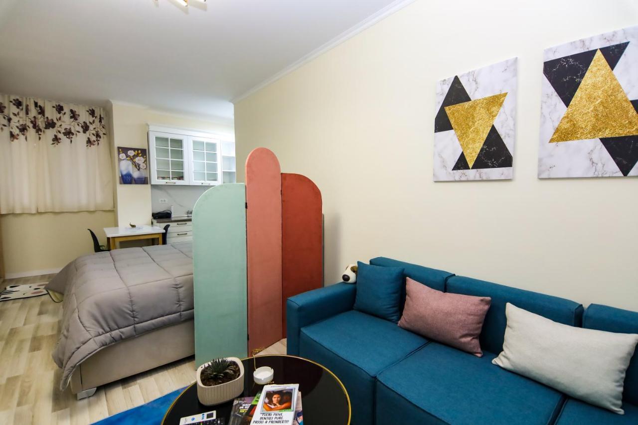 Nazari Apartment 1 티라나 외부 사진