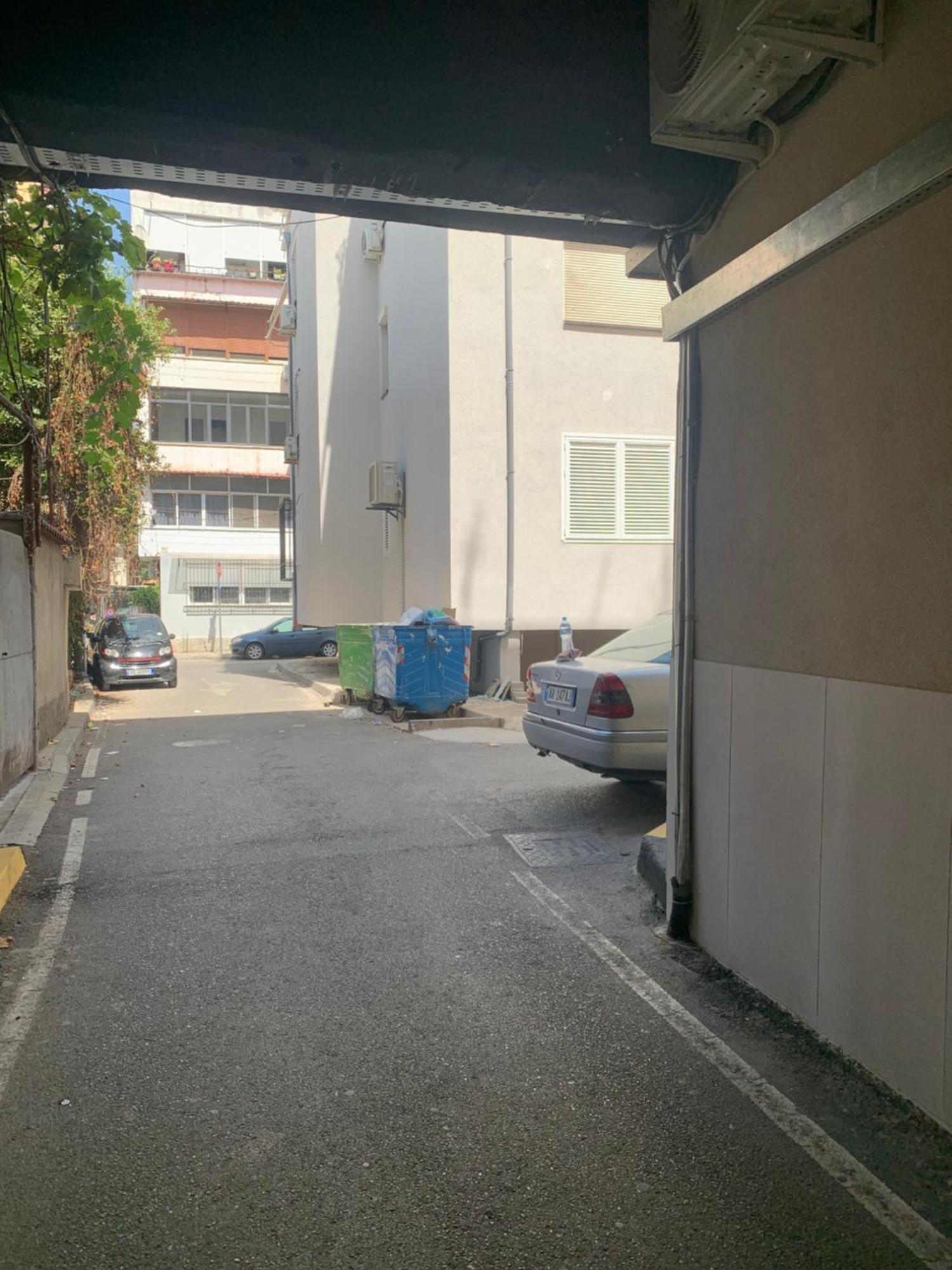 Nazari Apartment 1 티라나 외부 사진